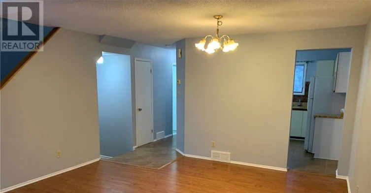 23 Black Forest Lane, Ottawa, ON, K2H 9E6 - 5