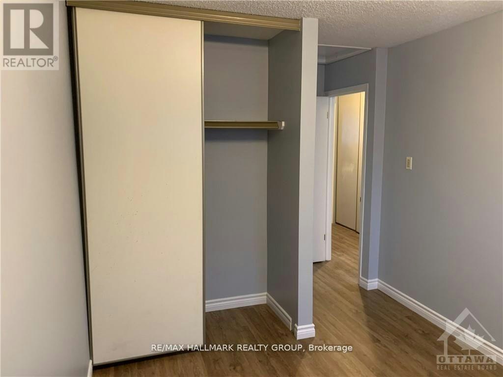 23 Black Forest Lane, Ottawa, ON, K2H 9E6 - 15