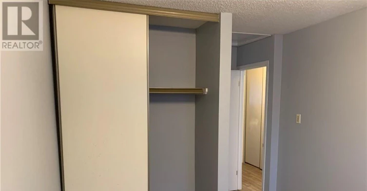 23 Black Forest Lane, Ottawa, ON, K2H 9E6 - 15
