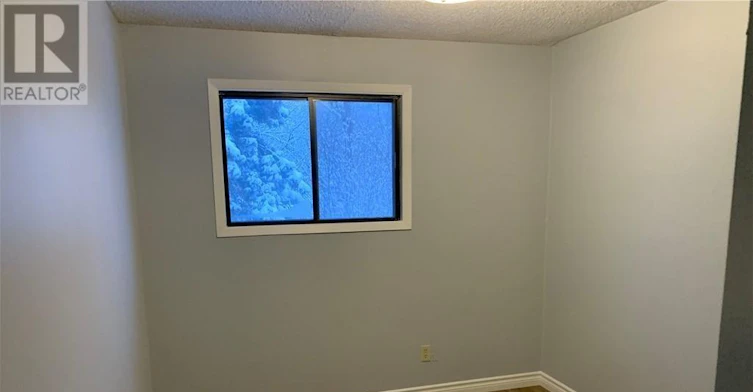 23 Black Forest Lane, Ottawa, ON, K2H 9E6 - 14