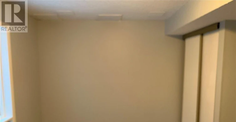 23 Black Forest Lane, Ottawa, ON, K2H 9E6 - 3
