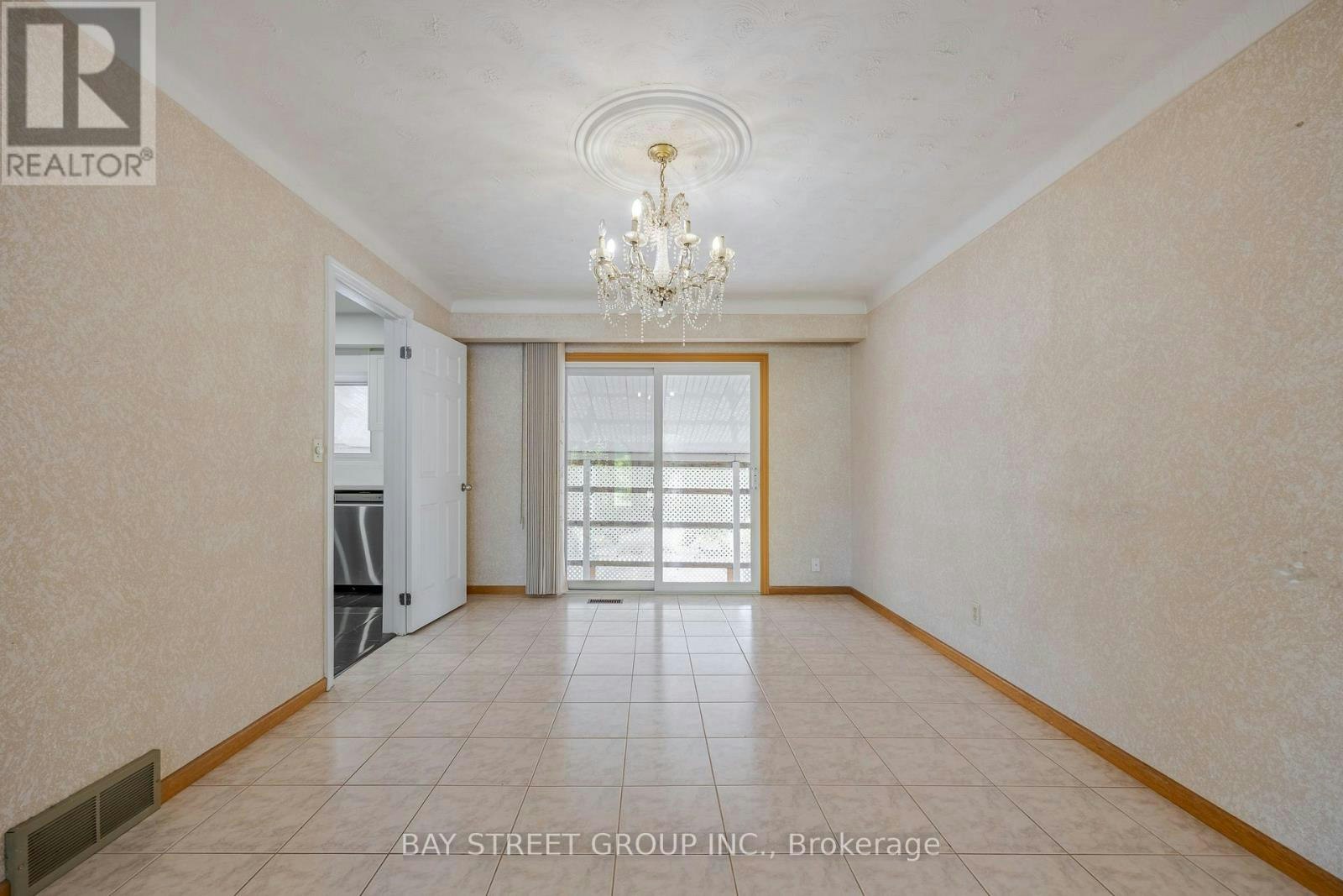 UPPER-29 West Street N, Thorold, ON, L2V 2S1 - 5