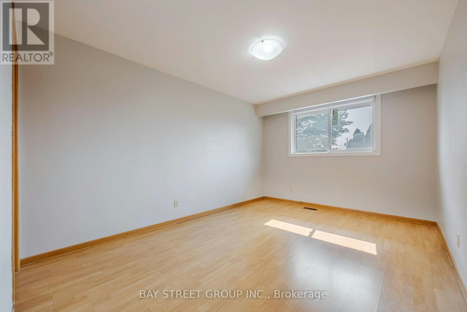 UPPER-29 West Street N, Thorold, ON, L2V 2S1 - 12