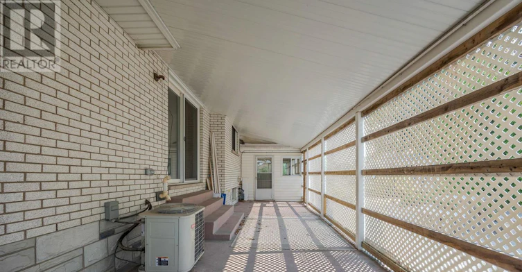 UPPER-29 West Street N, Thorold, ON, L2V 2S1 - 18