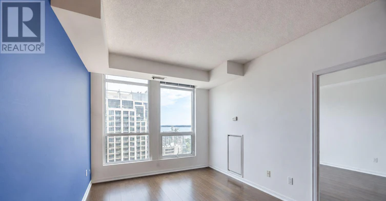 2403-628 Fleet Street, Toronto, ON, M5V 1A8 - 5