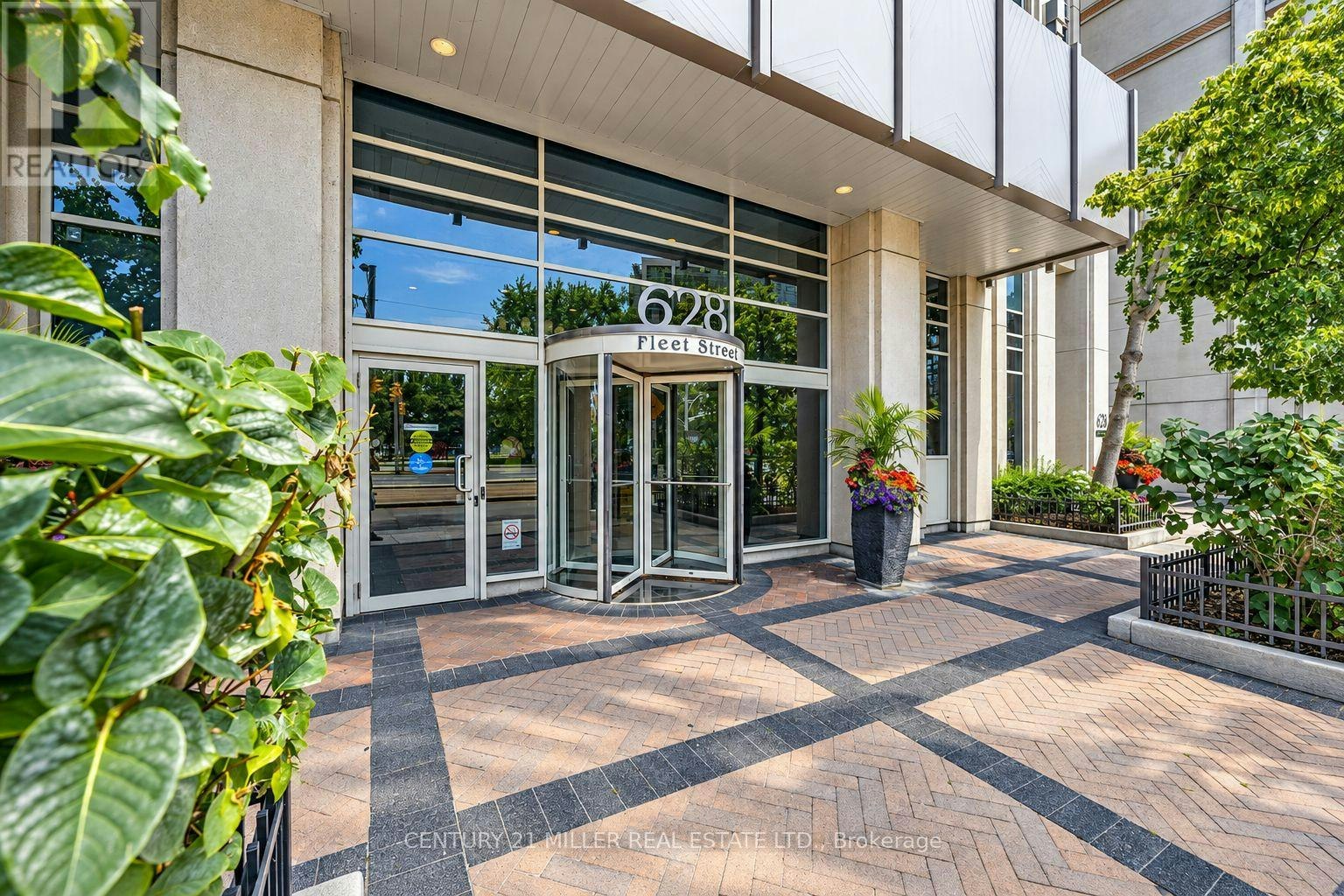 2403-628 Fleet Street, Toronto, ON, M5V 1A8 - 2