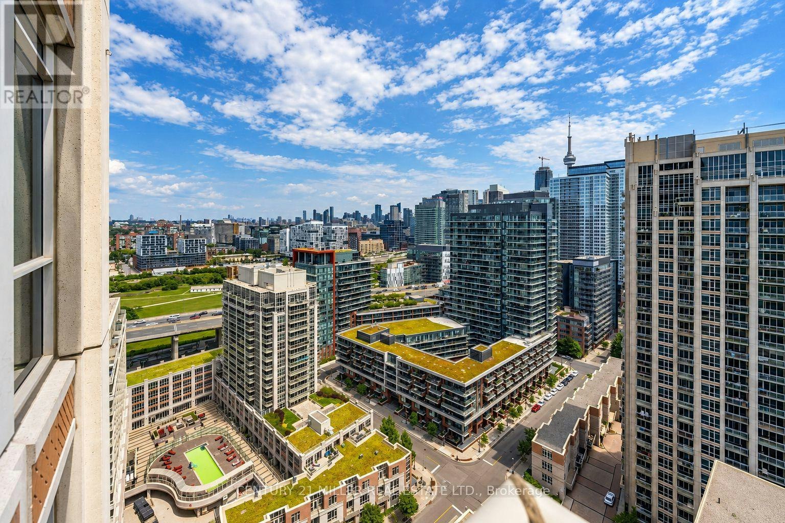 2403-628 Fleet Street, Toronto, ON, M5V 1A8 - 12