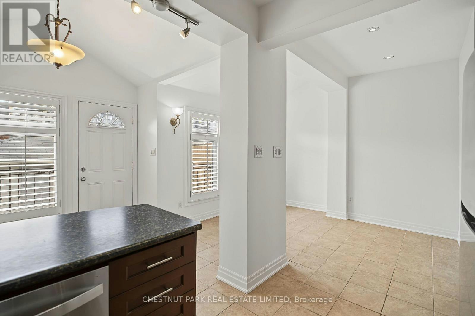 MAIN-48 Grace Street, Toronto, ON, M6J 2S2 - 7