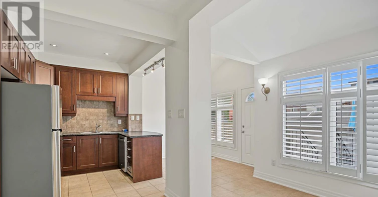 MAIN-48 Grace Street, Toronto, ON, M6J 2S2 - 10