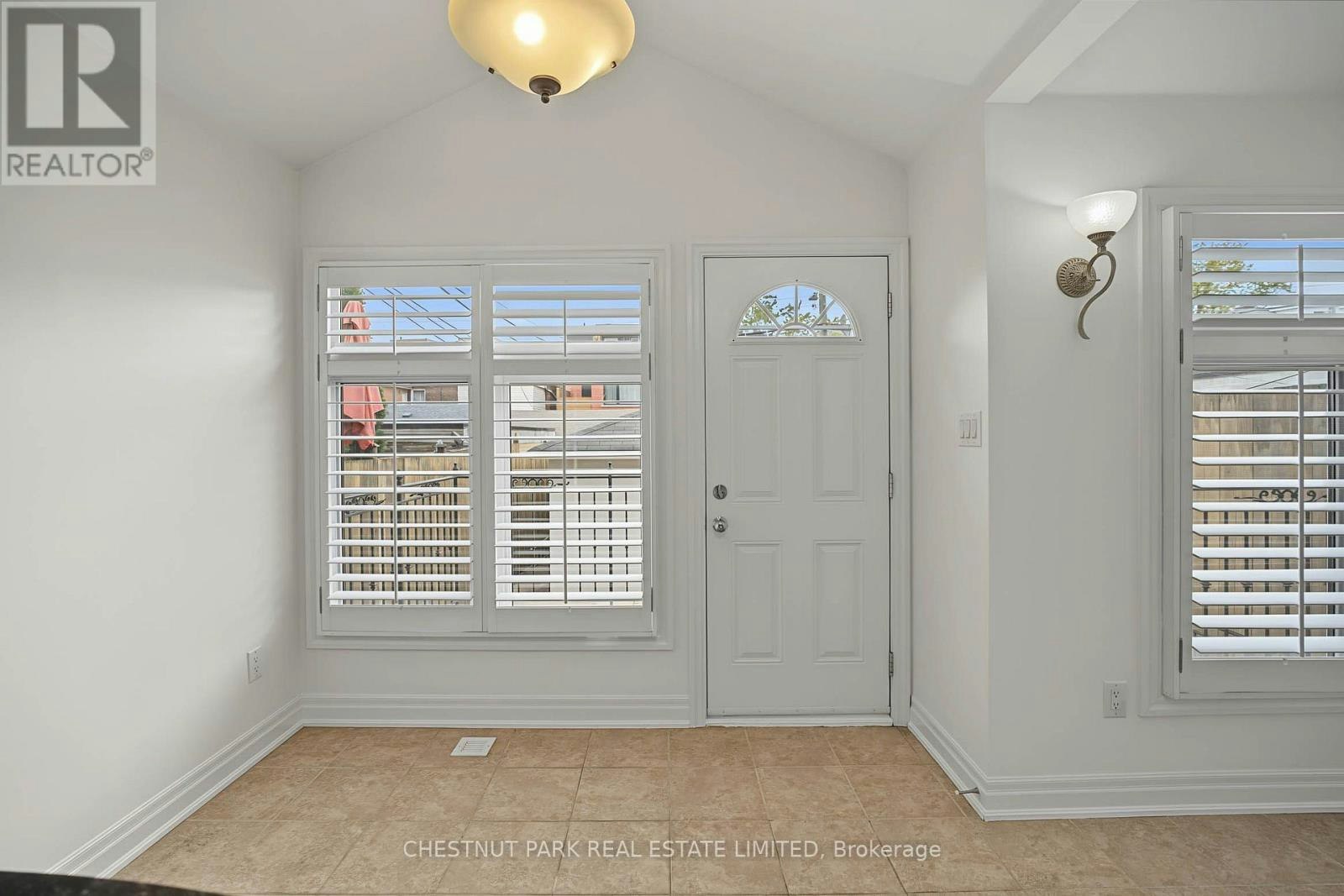 MAIN-48 Grace Street, Toronto, ON, M6J 2S2 - 5