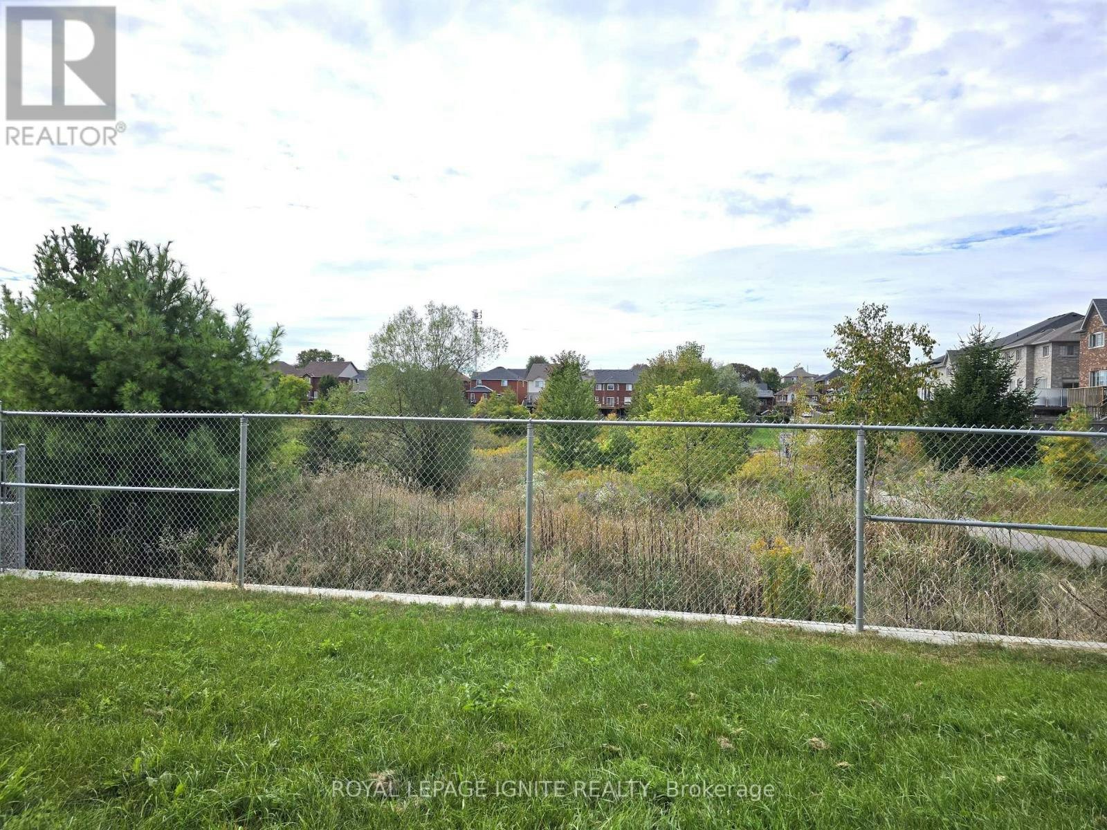 BSMT-137 Jack Potts Way, Clarington, ON, L1E 0E8 - 19