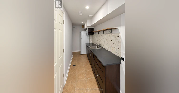 BASEMENT-16 Constellation Crescent, Richmond Hill, ON, L4C 8J7 - 5