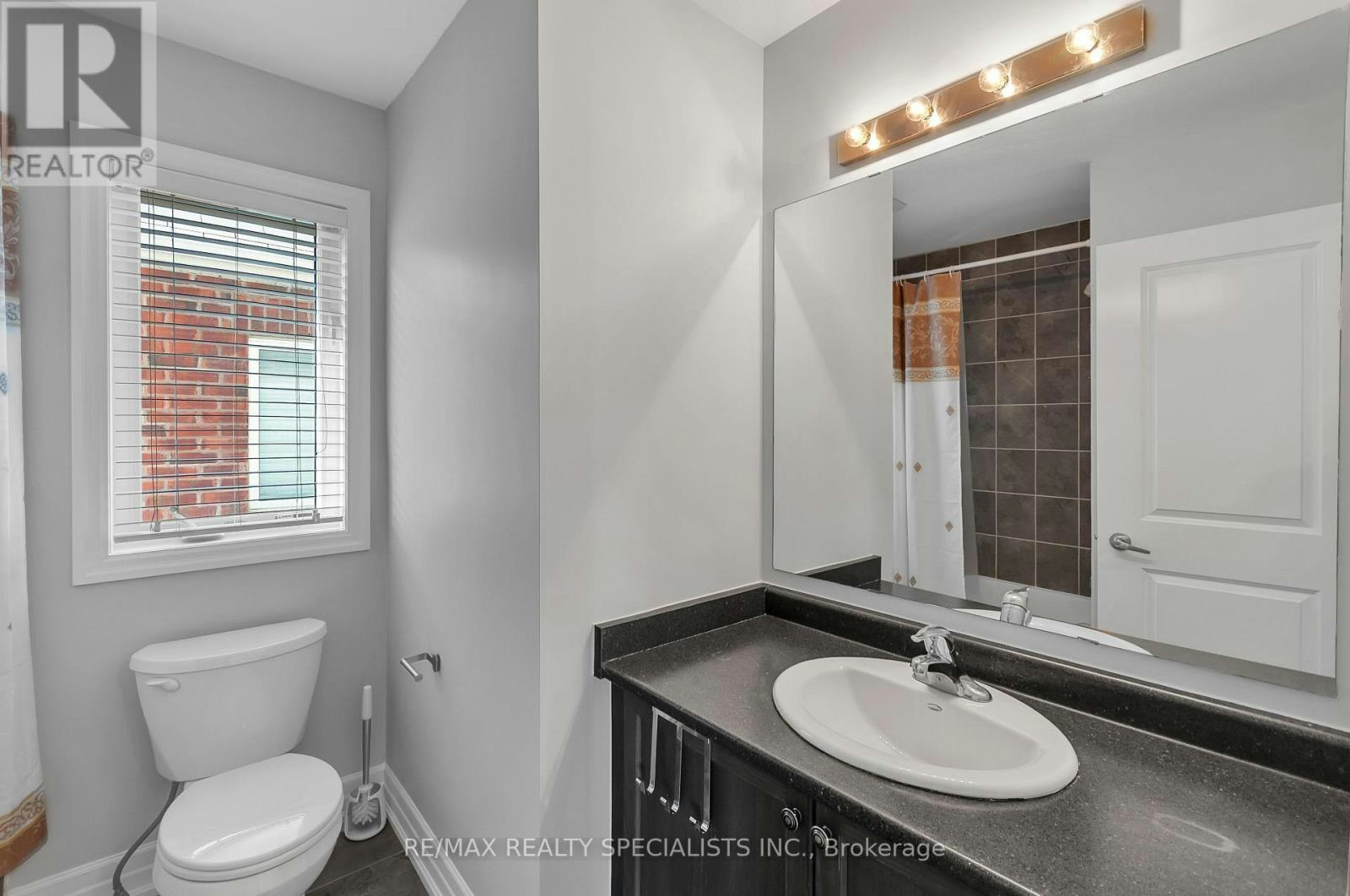 12 Greco Avenue, Georgina, ON, L4P 0G8 - 23