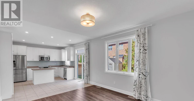 12 Greco Avenue, Georgina, ON, L4P 0G8 - 13