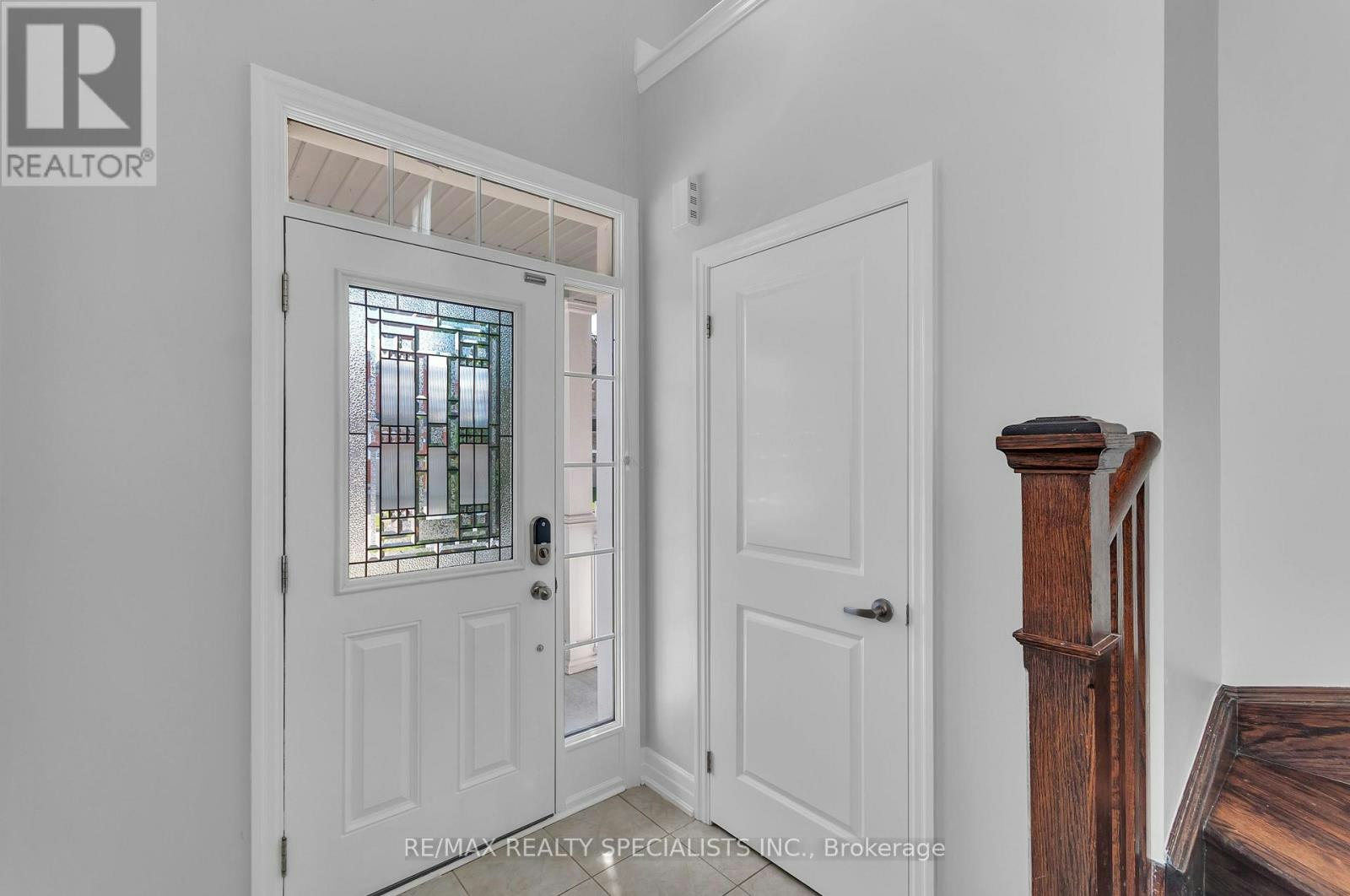 12 Greco Avenue, Georgina, ON, L4P 0G8 - 5