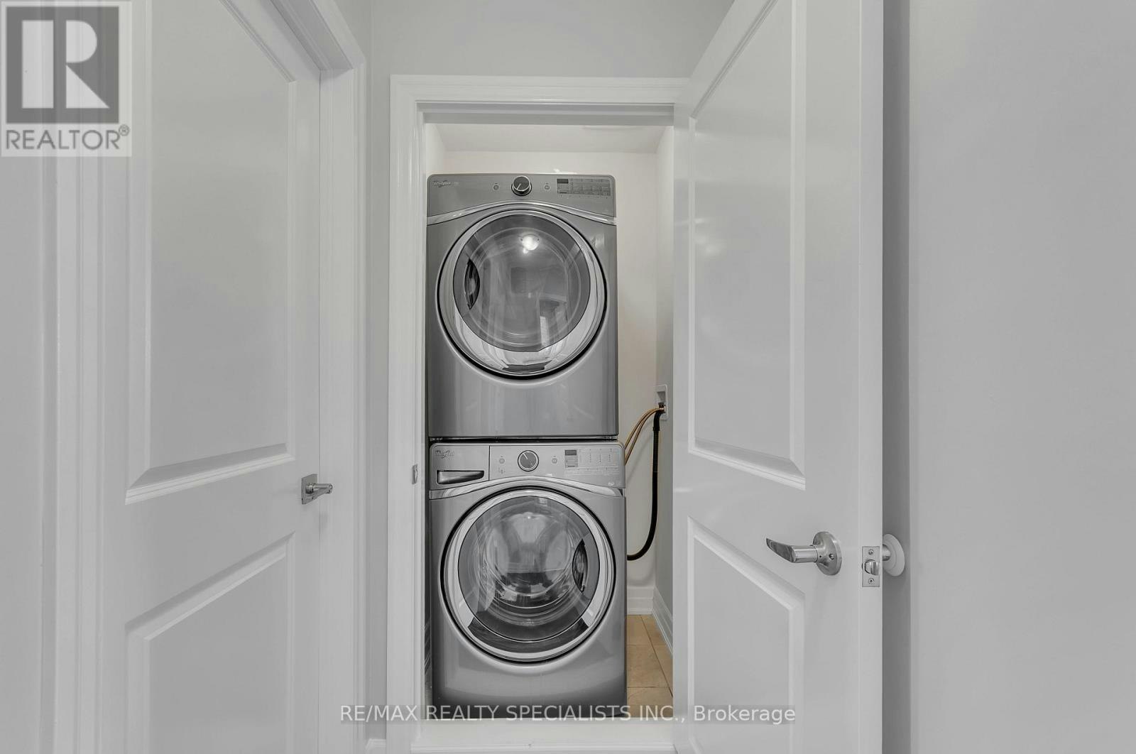 12 Greco Avenue, Georgina, ON, L4P 0G8 - 27
