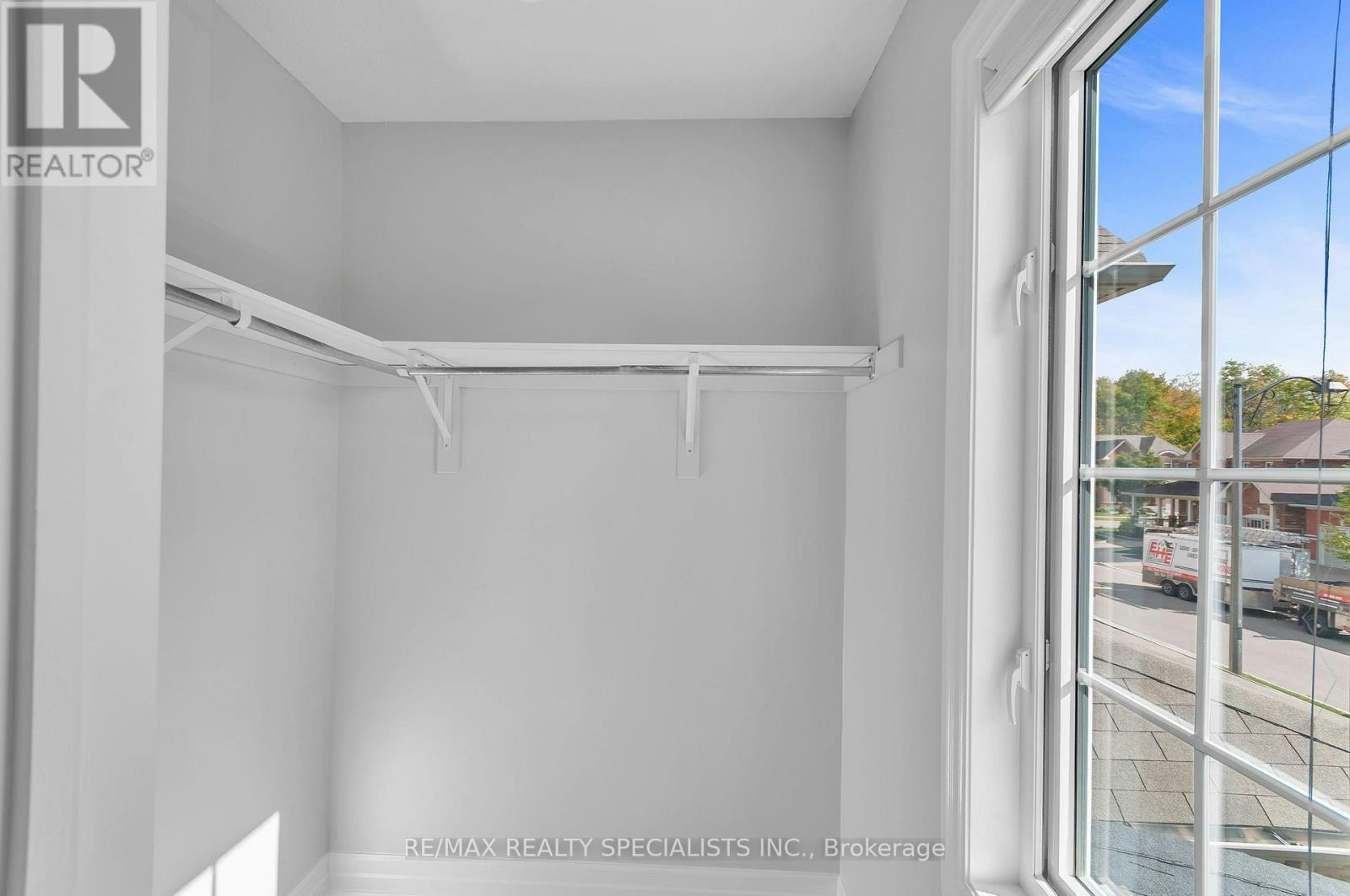 12 Greco Avenue, Georgina, ON, L4P 0G8 - 19