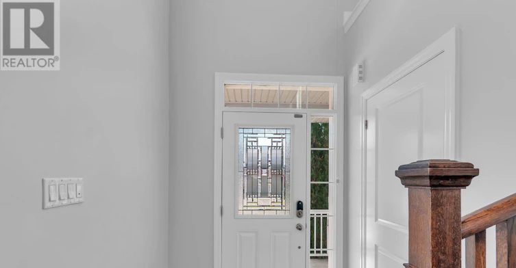 12 Greco Avenue, Georgina, ON, L4P 0G8 - 6