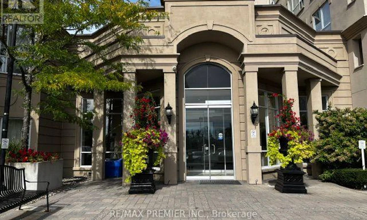 712-2 Maison Parc Court