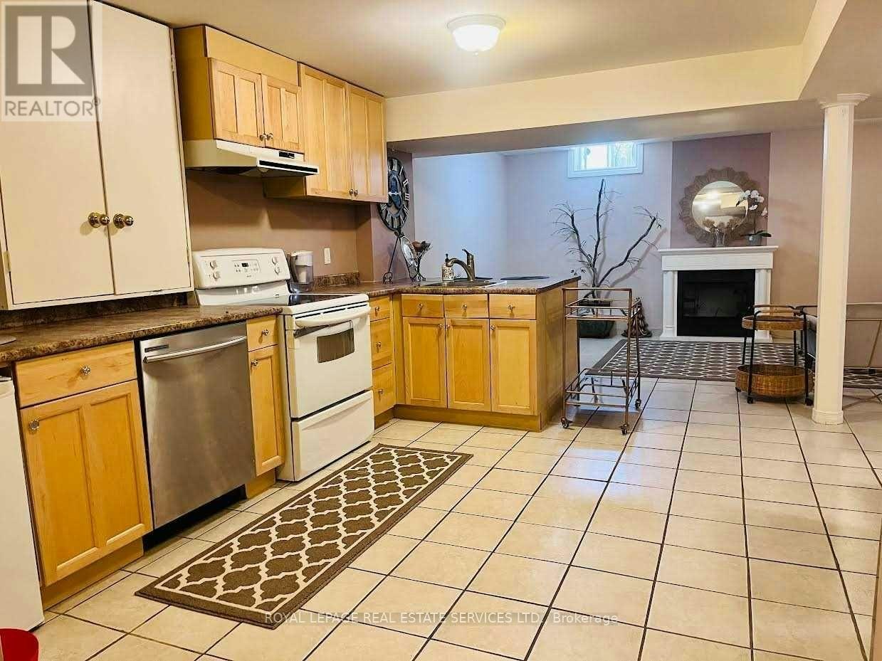 1038 Agram Drive, Oakville, ON, L6H 7L6 - 7