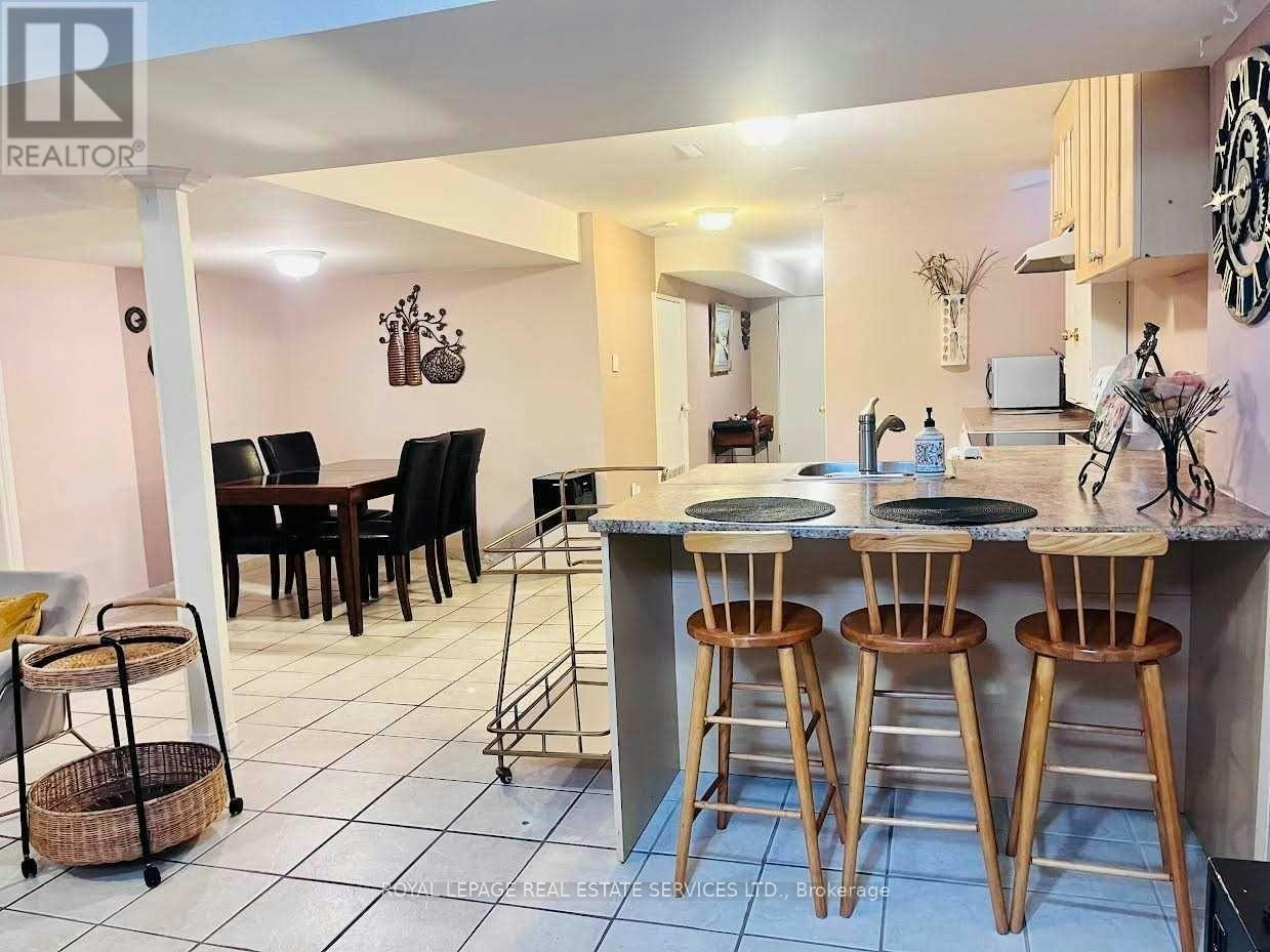 1038 Agram Drive, Oakville, ON, L6H 7L6 - 5