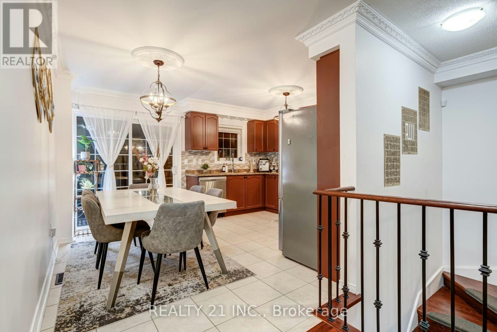 17 Rock Haven Lane, Brampton, ON, L6X 0H2 - 11