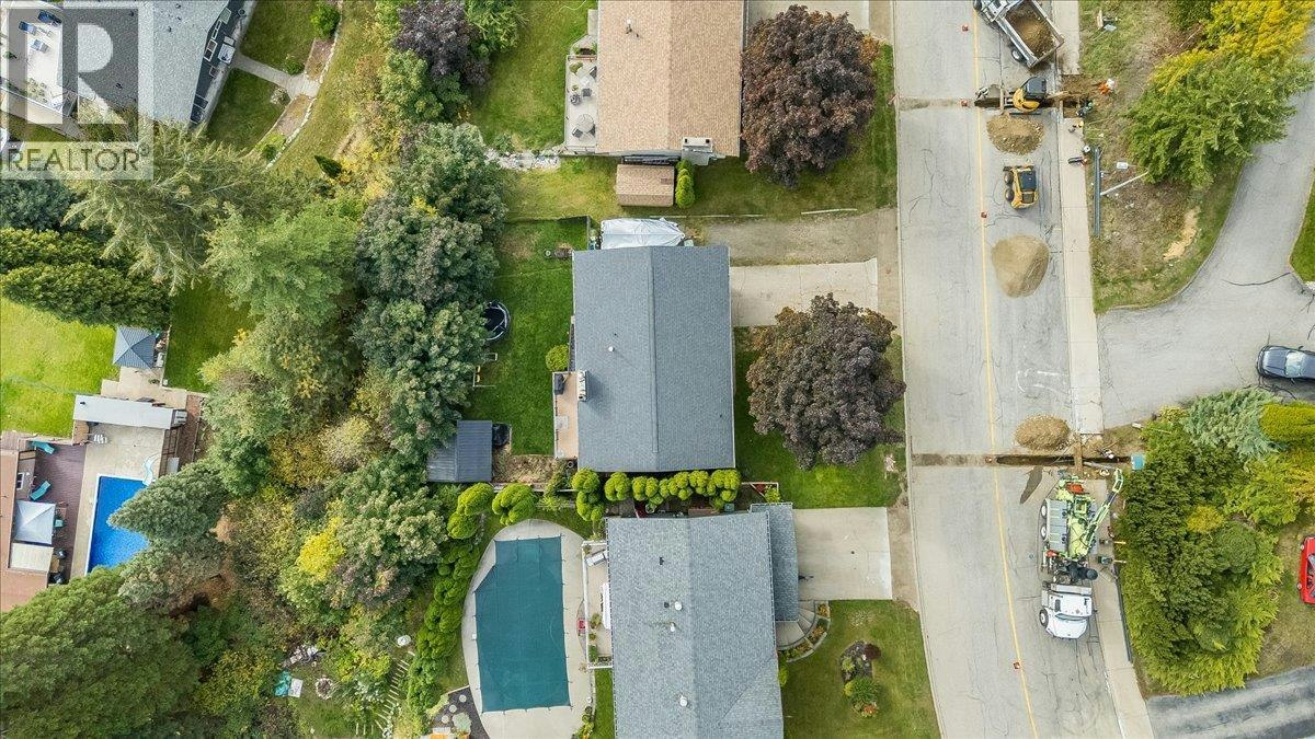 3609 Southridge Drive, Castlegar, BC, V1N 3X7 - 8