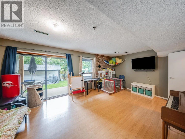 3609 Southridge Drive, Castlegar, BC, V1N 3X7 - 27