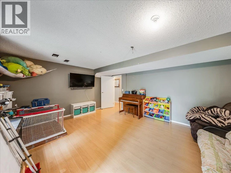 3609 Southridge Drive, Castlegar, BC, V1N 3X7 - 28