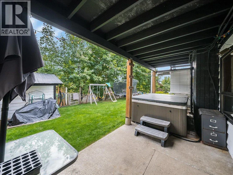 3609 Southridge Drive, Castlegar, BC, V1N 3X7 - 5