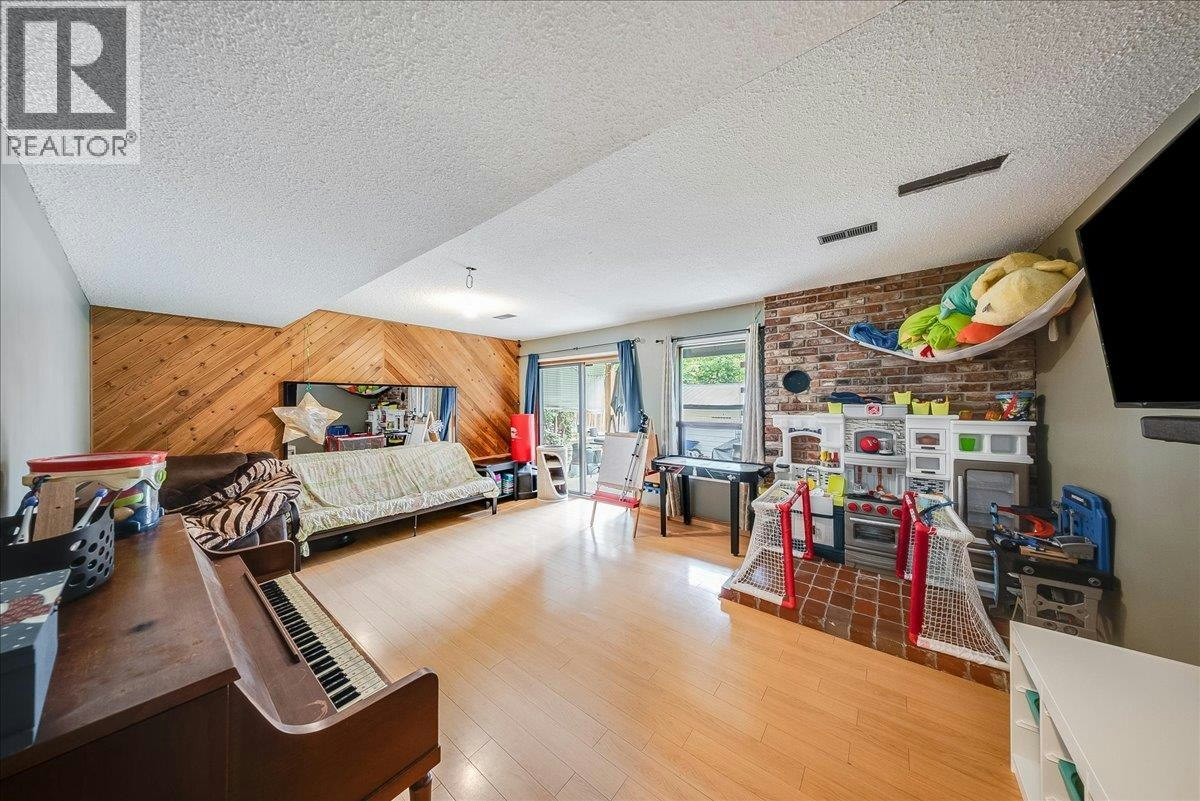 3609 Southridge Drive, Castlegar, BC, V1N 3X7 - 26