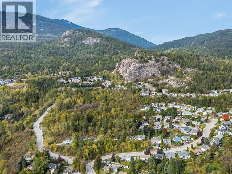 3609 Southridge Drive, Castlegar, BC, V1N 3X7 - 39