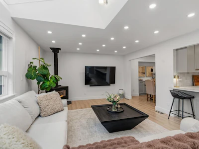 8805 Delcourt Crescent - 2