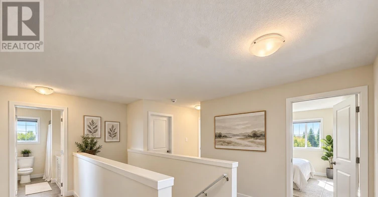 MAIN-1421 Twilite Boulevard, London, ON, N6G 3R5 - 8
