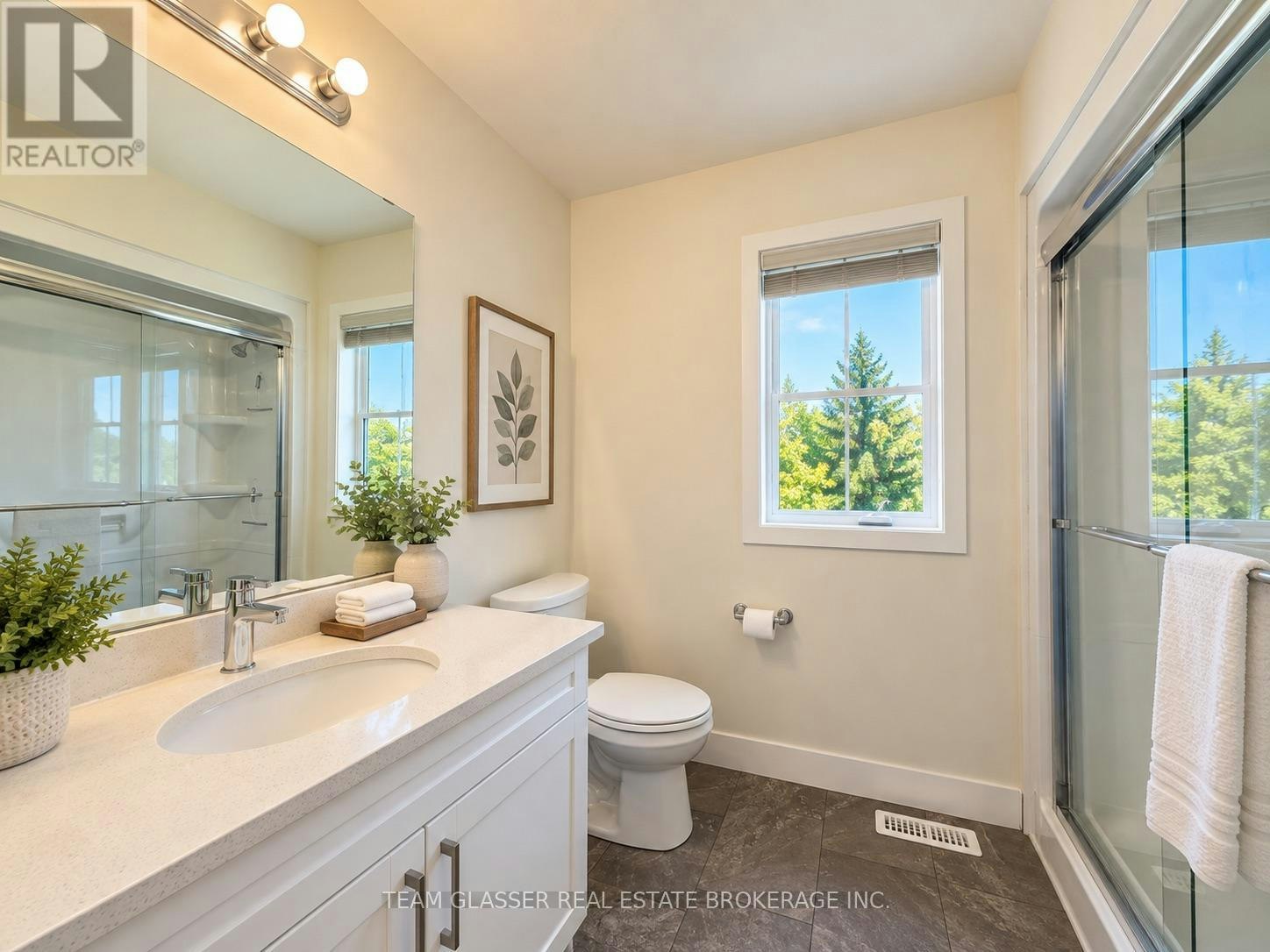 MAIN-1421 Twilite Boulevard, London, ON, N6G 3R5 - 16