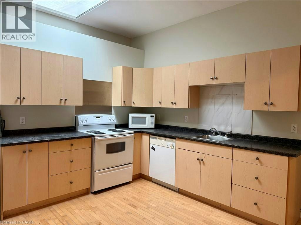 3-234 Main Street W, Minto, ON, N0G 2P0 - 4