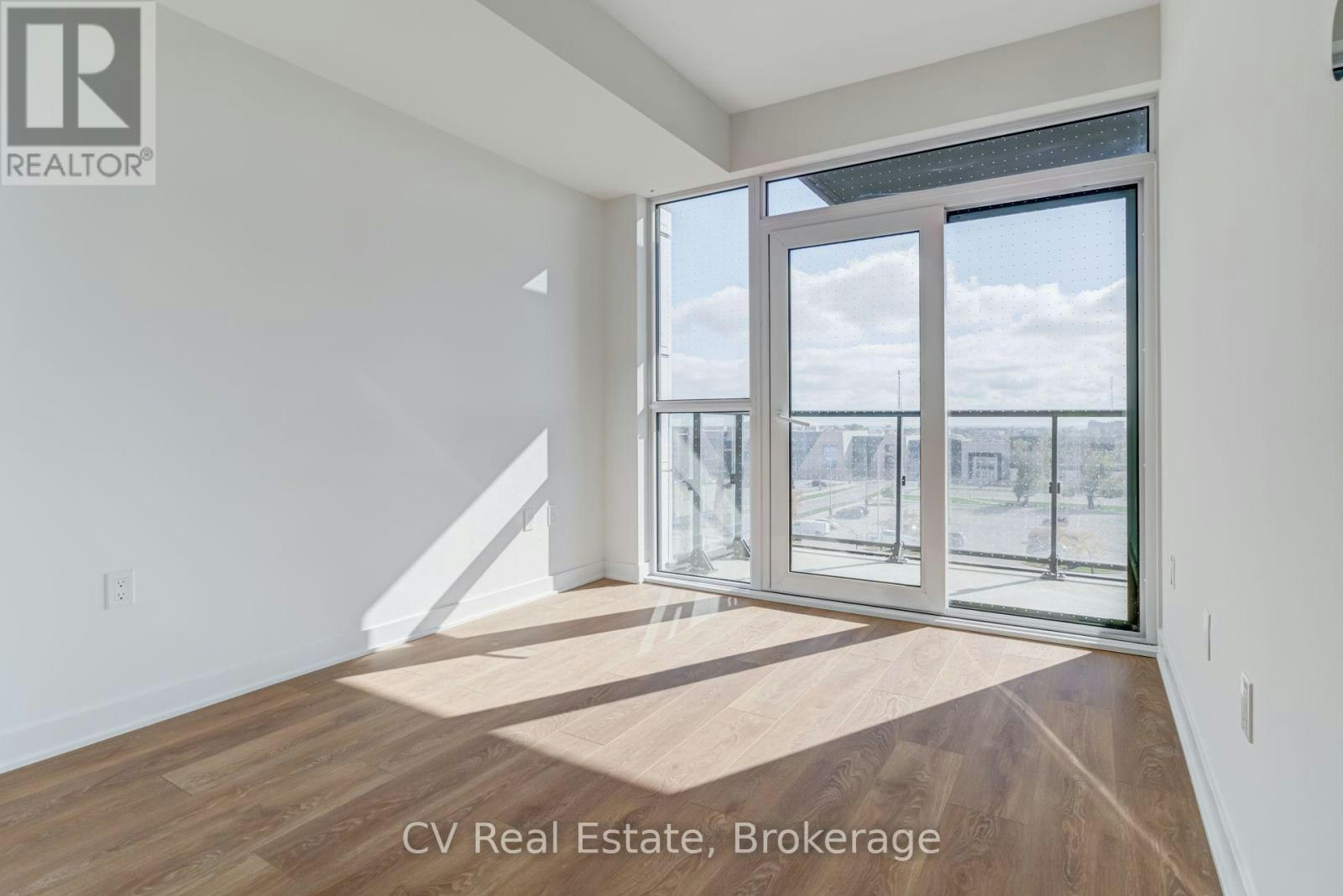 407-1037 The Queensway, Toronto, ON, M8Z 6C7 - 8