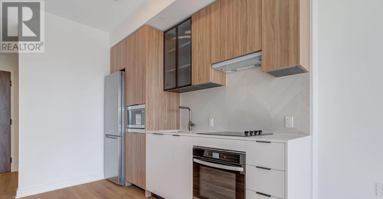 407-1037 The Queensway, Toronto, ON, M8Z 6C7 - 7