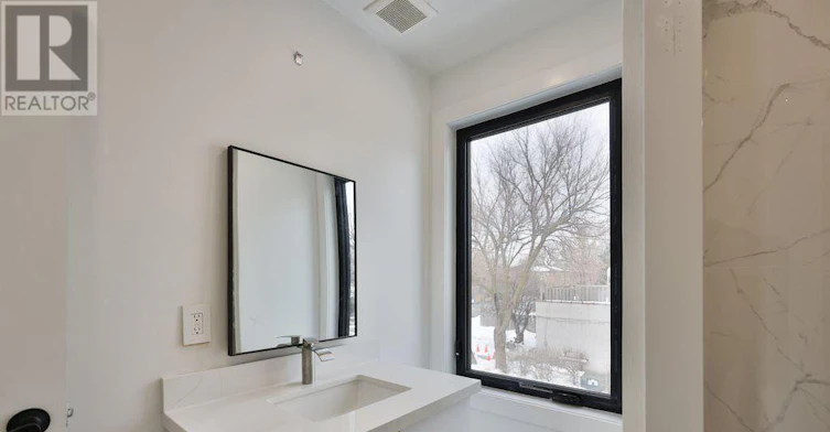 2-172 Royal York Road, Toronto, ON, M8V 2V4 - 13