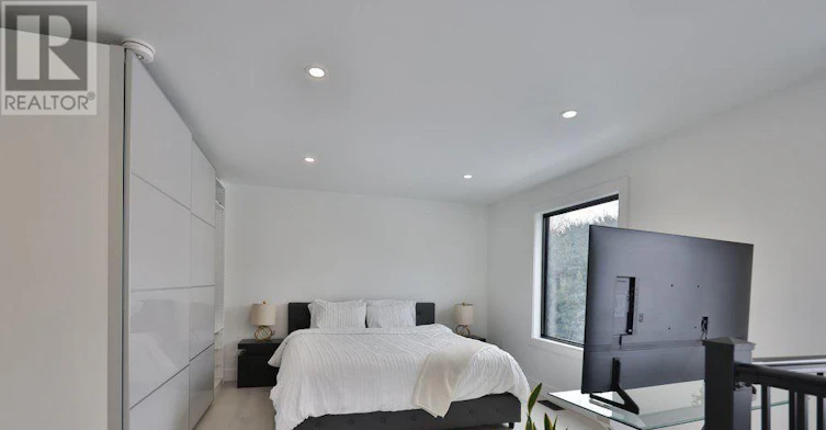 2-172 Royal York Road, Toronto, ON, M8V 2V4 - 7