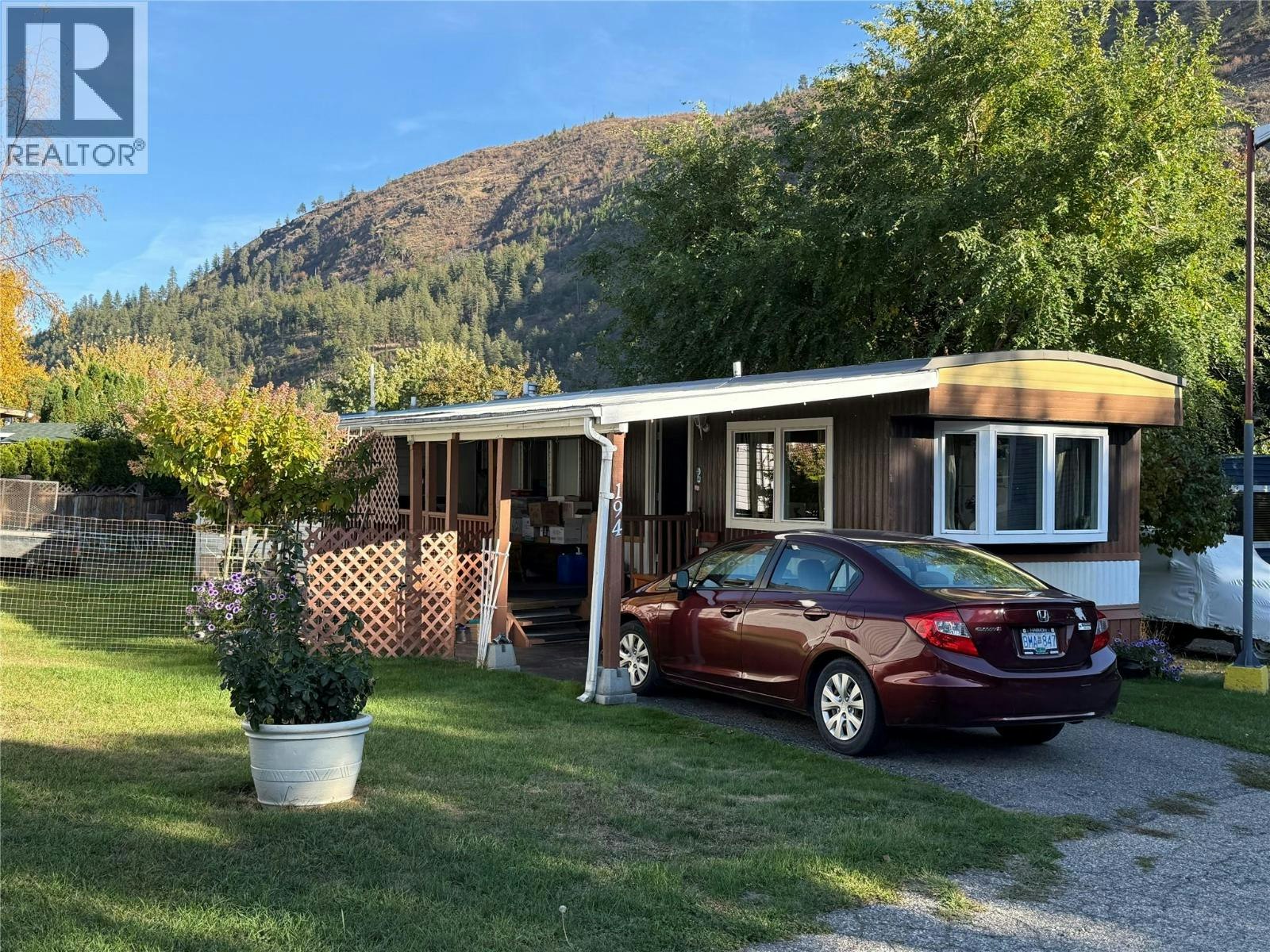 194-1699 Ross Road, West Kelowna, BC, V1Z 1L8