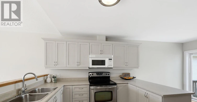 759 Tanner Drive, Kingston, ON, K7M 9G7 - 11