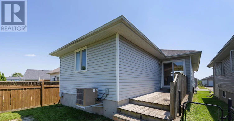 759 Tanner Drive, Kingston, ON, K7M 9G7 - 39