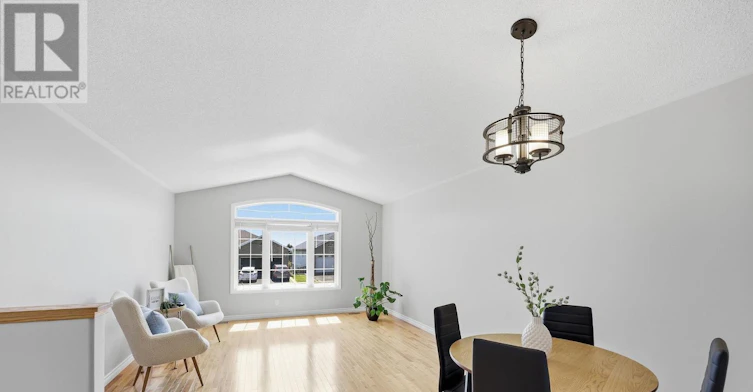 759 Tanner Drive, Kingston, ON, K7M 9G7 - 5