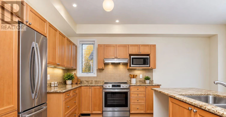 104 Whitestone Drive, Ottawa, ON, K2C 4C5 - 6