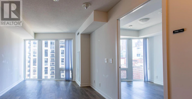 2005-60 Shuter Street, Toronto, ON, M5B 0B7 - 9