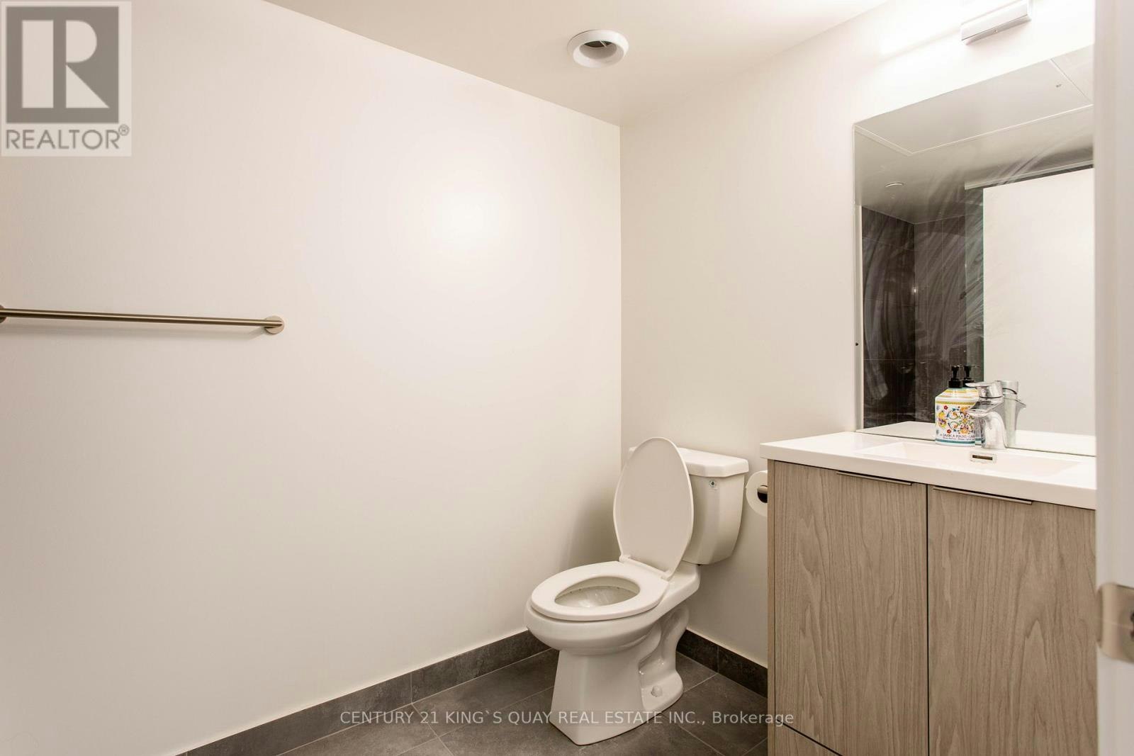 2005-60 Shuter Street, Toronto, ON, M5B 0B7 - 2