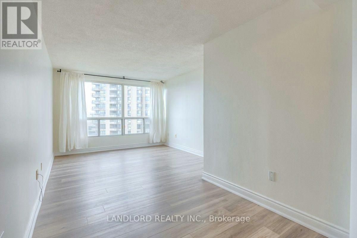2504-5 Concorde Place, Toronto, ON, M3C 3M8 - 9