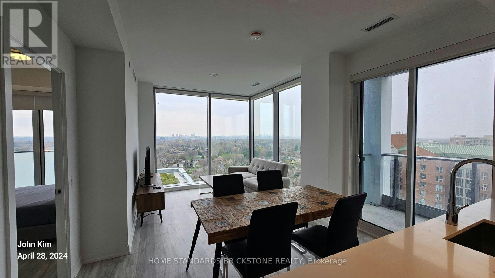 1304S-8 Olympic Garden Drive, Toronto, ON, M2M 0B9 - 4