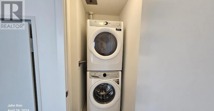 1304S-8 Olympic Garden Drive, Toronto, ON, M2M 0B9 - 14